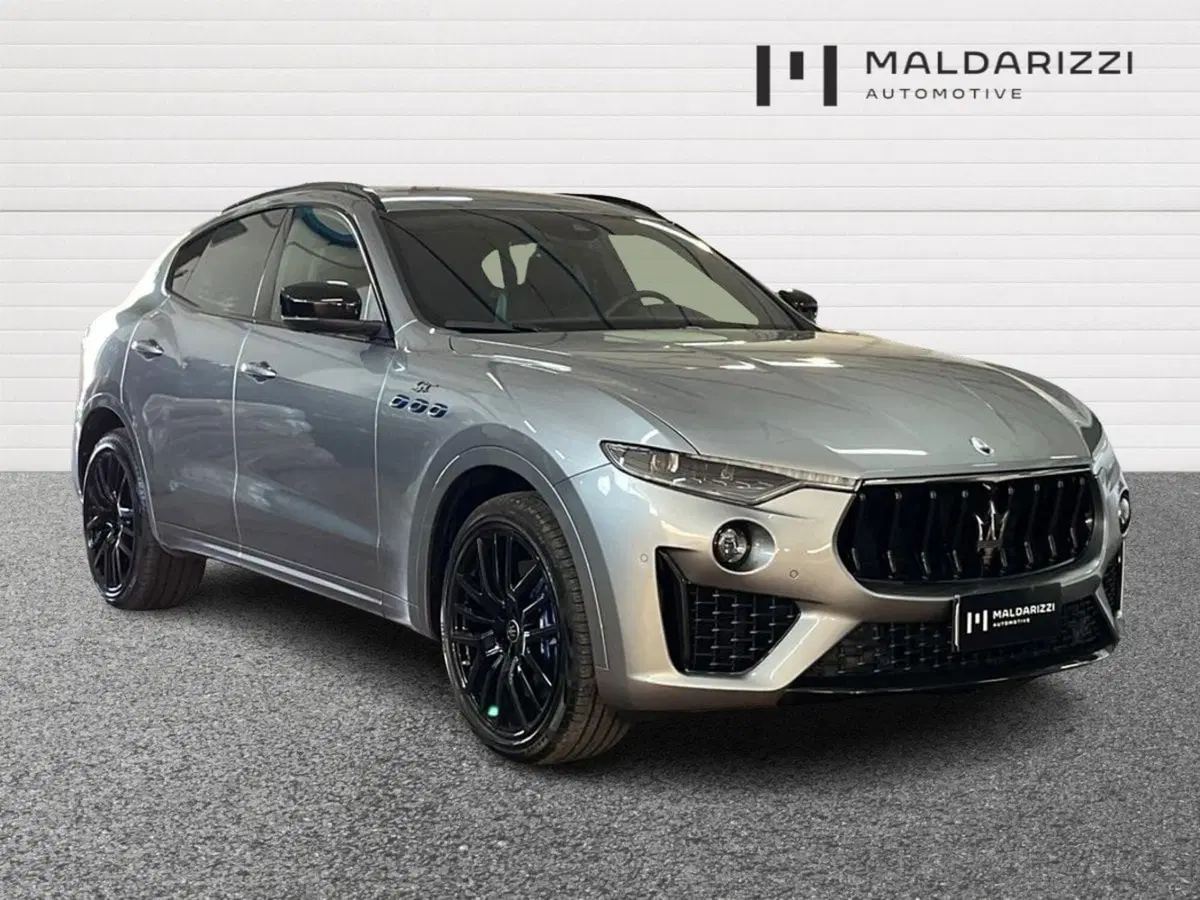 Maserati Levante usata a Bari