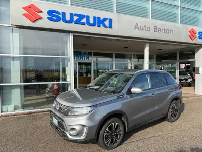 Suzuki Vitara 1.4h Top 2wd del 2023 usata a Creazzo