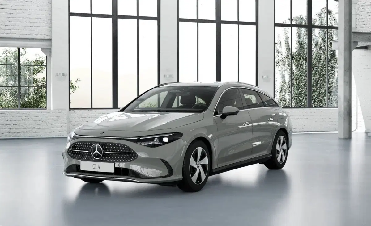 Mercedes-Benz CLA Shooting Brake nuova a Pescara