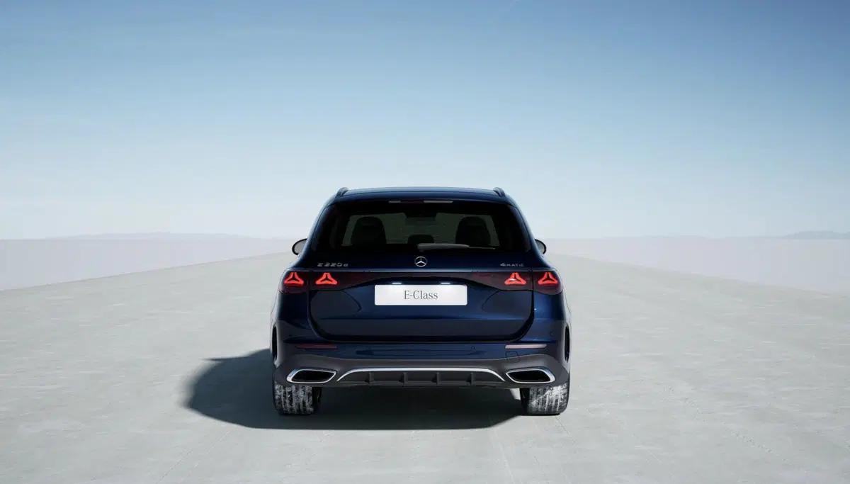 Mercedes-Benz Classe E Station Wagon nuova a Pescara (4)