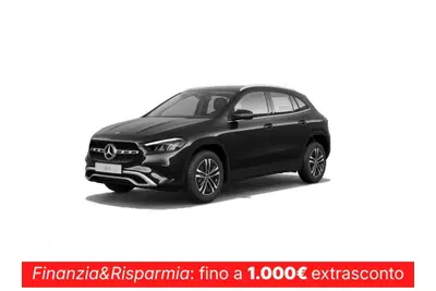 Mercedes-Benz GLA SUV 180 d Progressive Advanced Plus auto del 2023 usata a Pescara