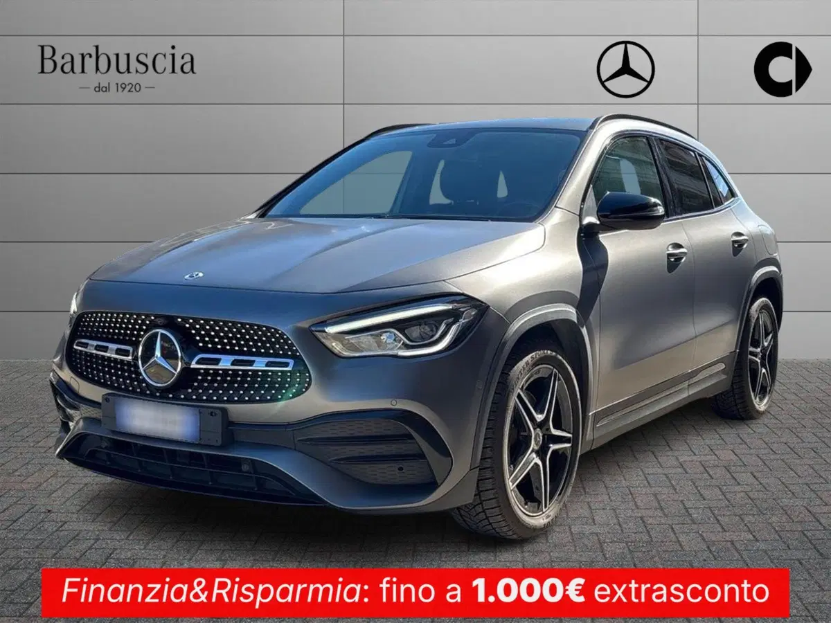Mercedes-Benz GLA SUV usata a Pescara