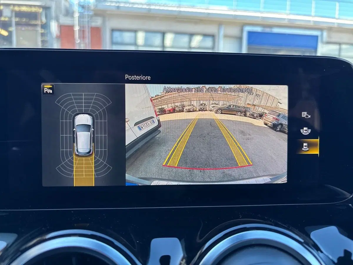 Mercedes-Benz GLA SUV usata a Pescara (10)