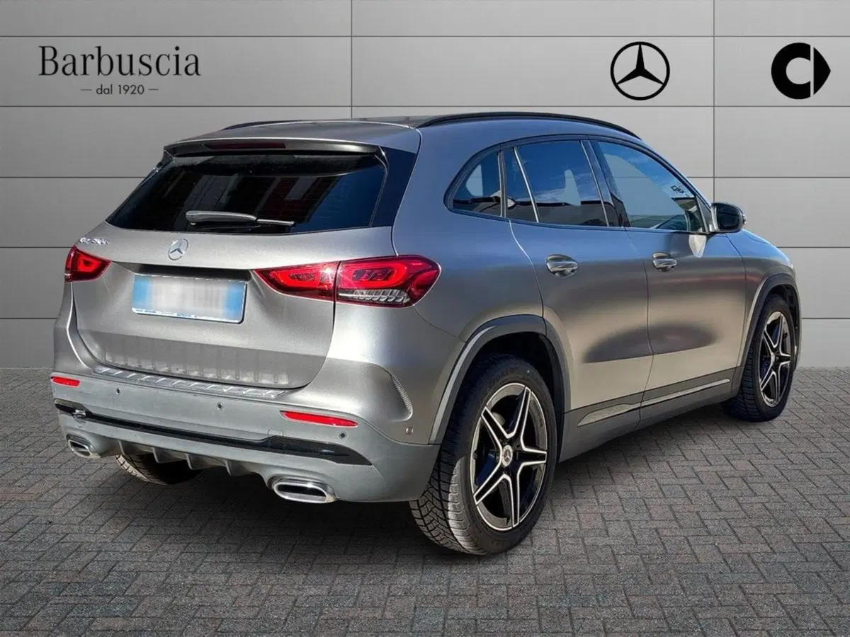 Mercedes-Benz GLA SUV usata a Pescara (3)