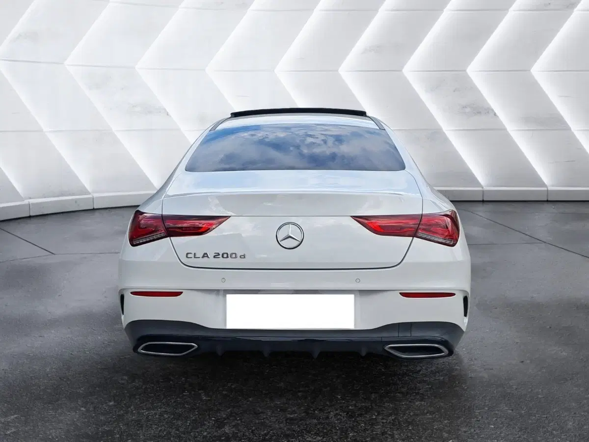 Mercedes-Benz CLA Shooting Brake usata a Salerno (6)