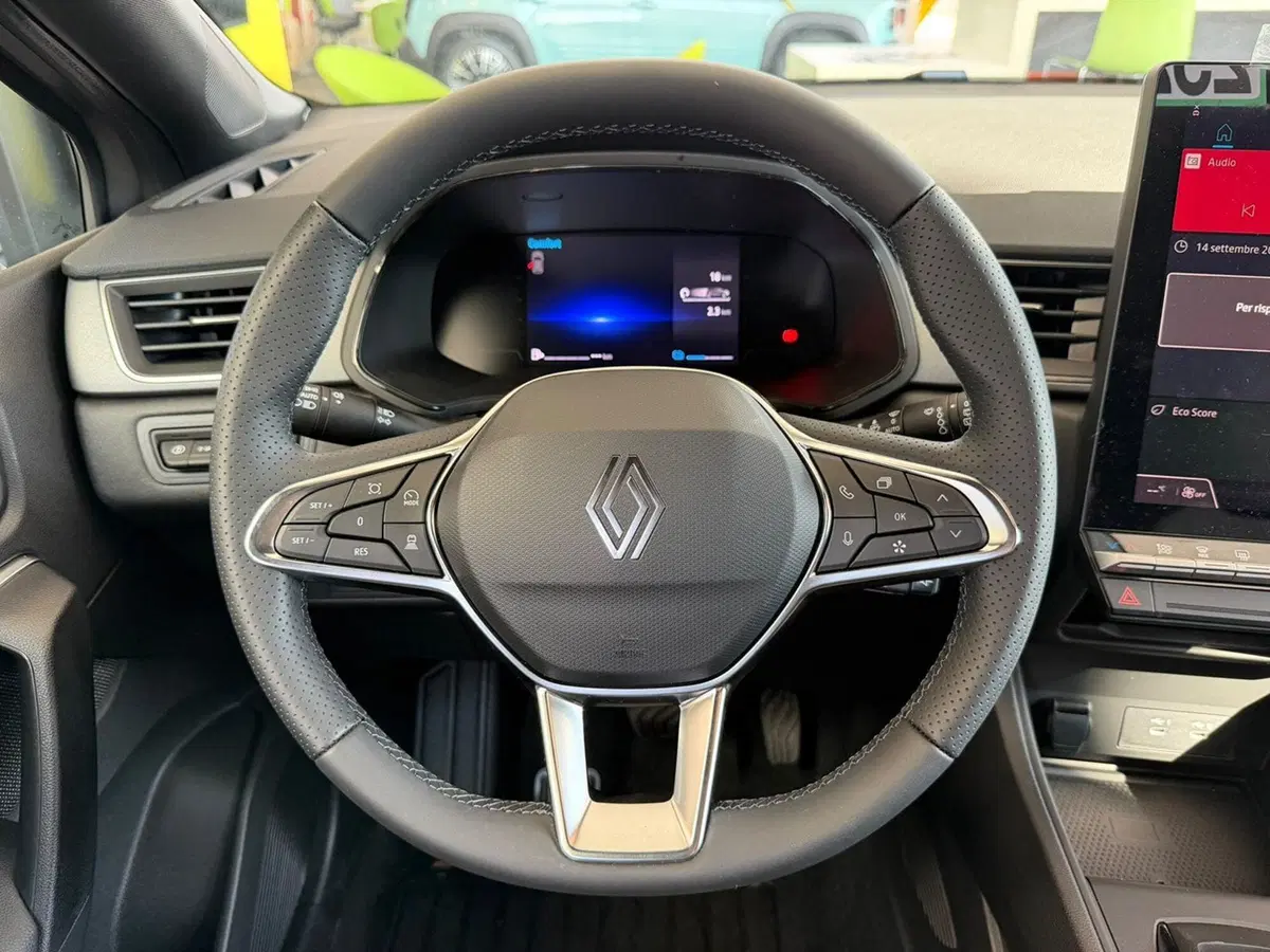 Renault Captur nuova a Brescia (12)