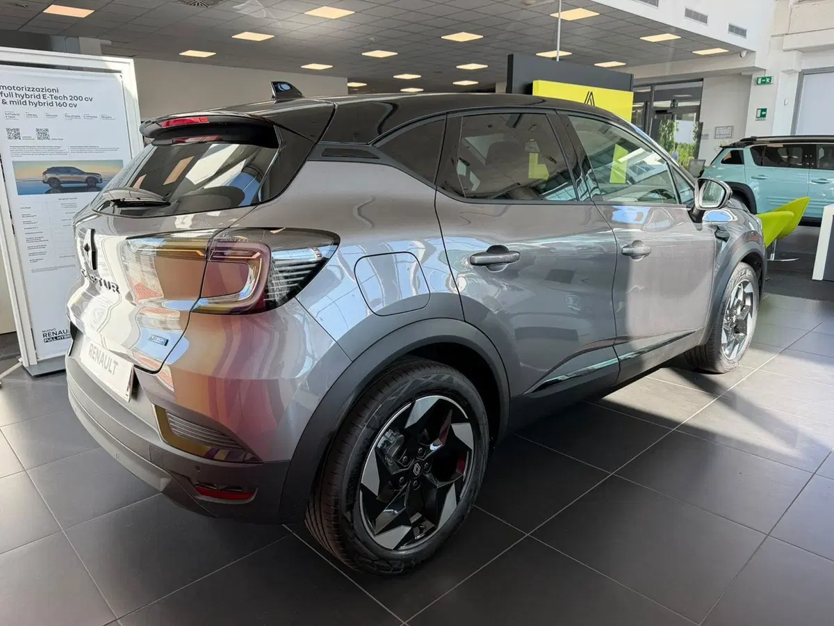 Renault Captur nuova a Brescia (4)