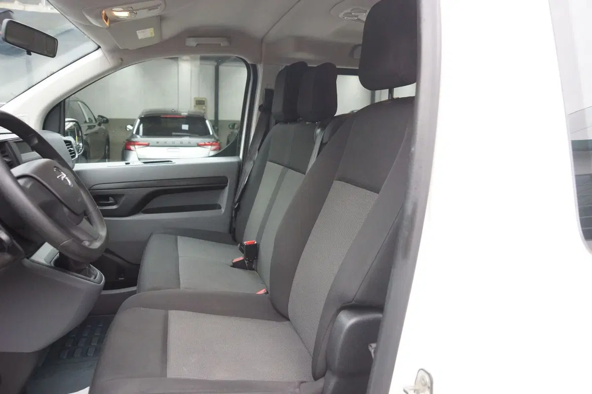 Opel Vivaro Furgone usata a Torino (12)