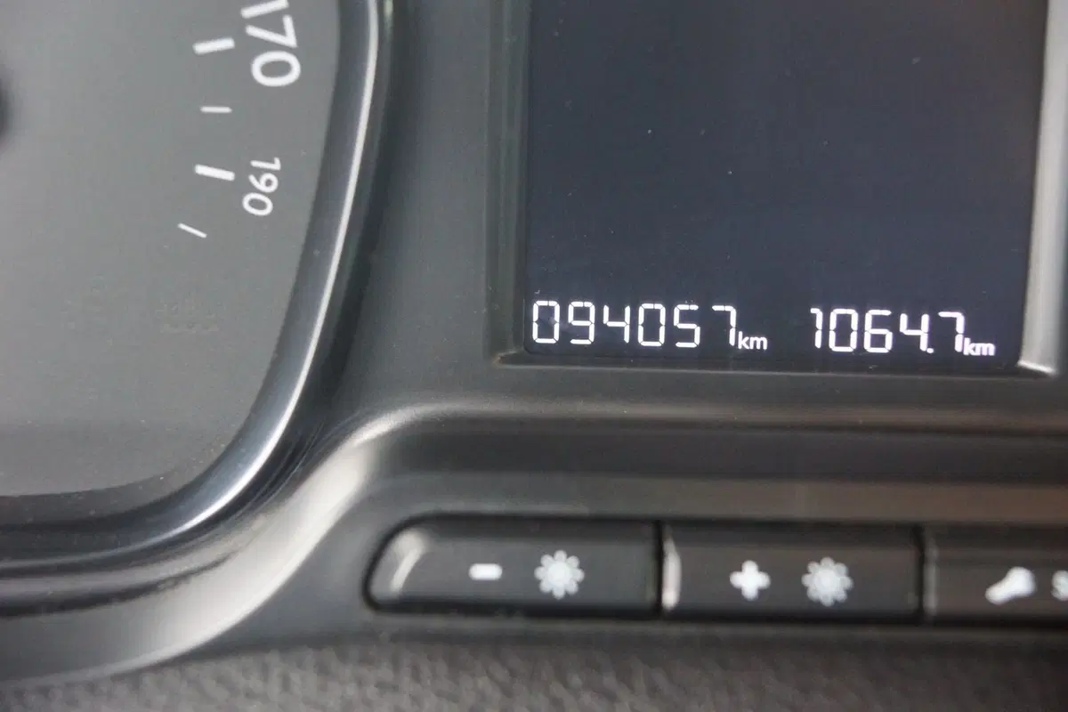 Opel Vivaro Furgone usata a Torino (14)