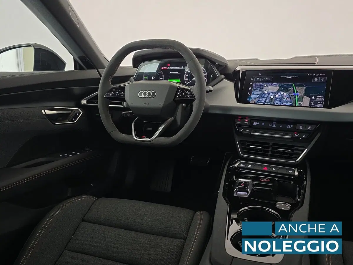 Audi S e-Tron GT usata a Alessandria (11)