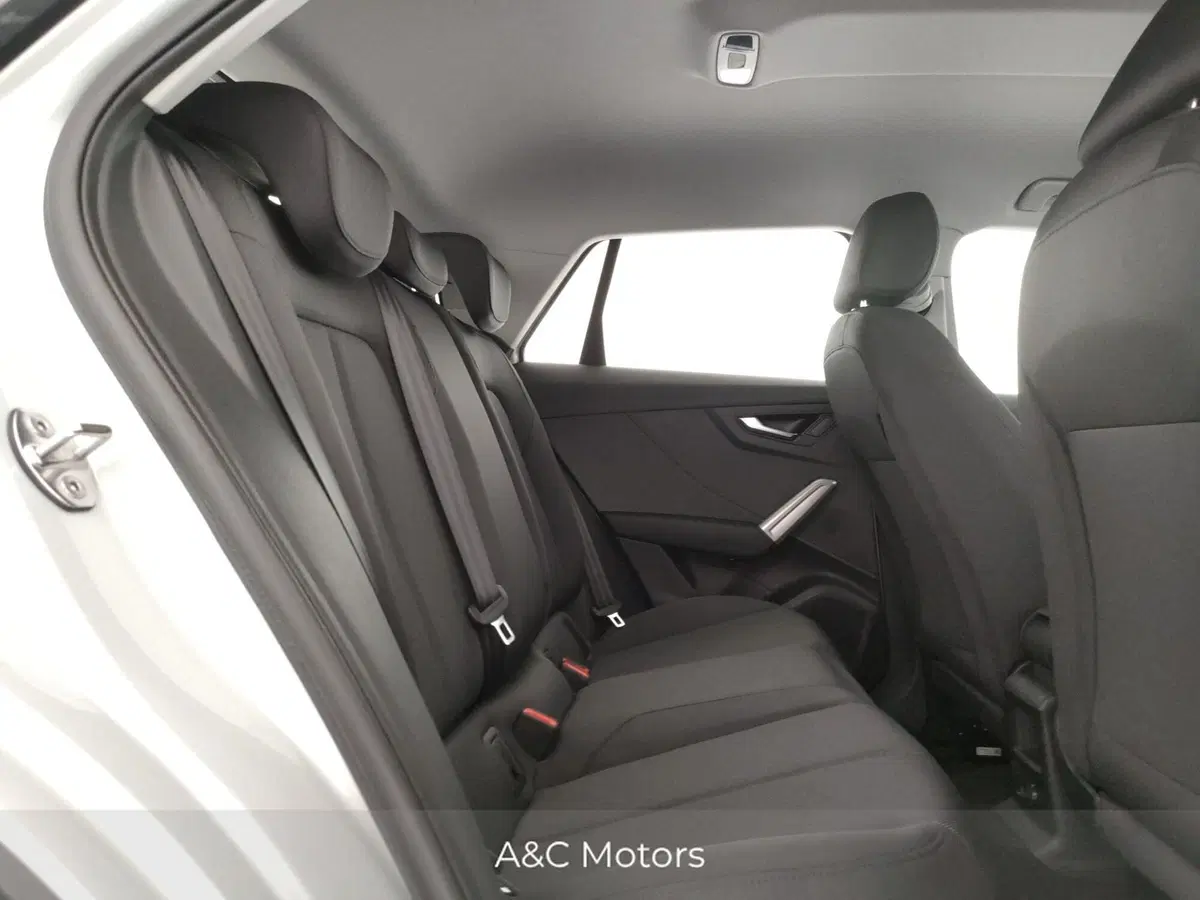 Audi Q2 nuova a Caserta (12)