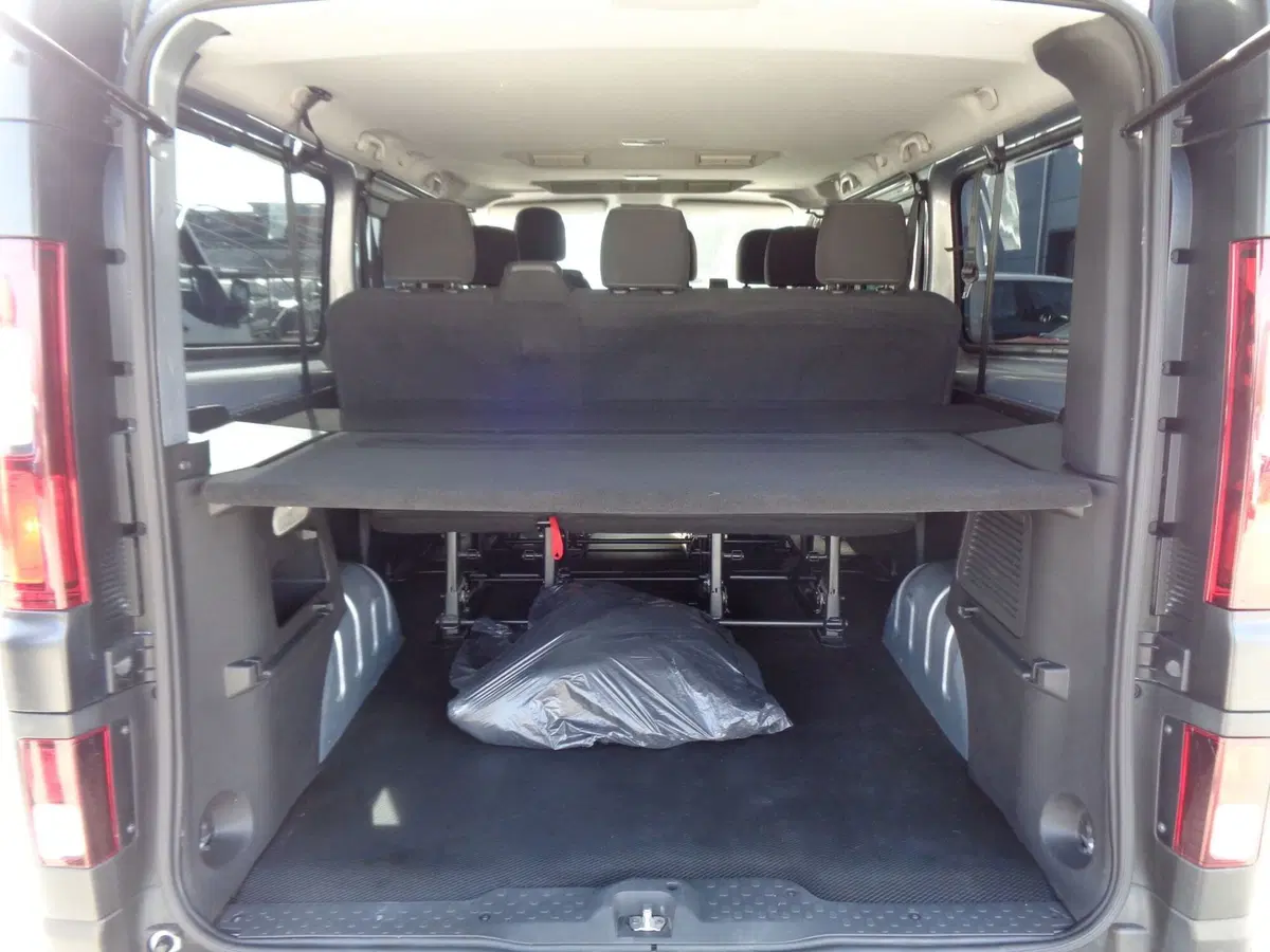 Nissan NV300 Furgone usata a Belluno (15)
