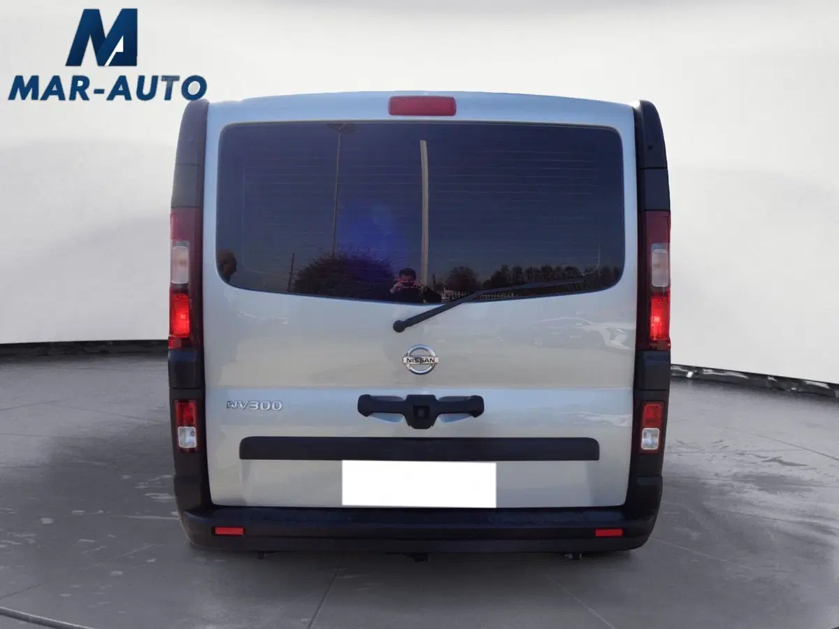 Nissan NV300 Furgone usata a Belluno (16)
