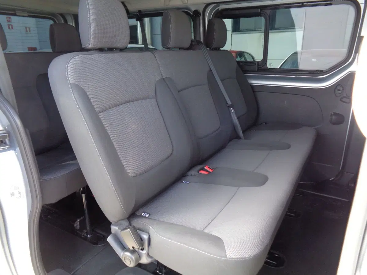 Nissan NV300 Furgone usata a Belluno (9)