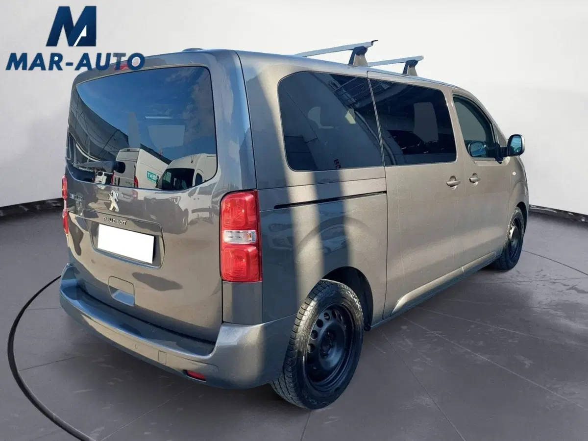 Peugeot Traveller usata a Treviso (3)