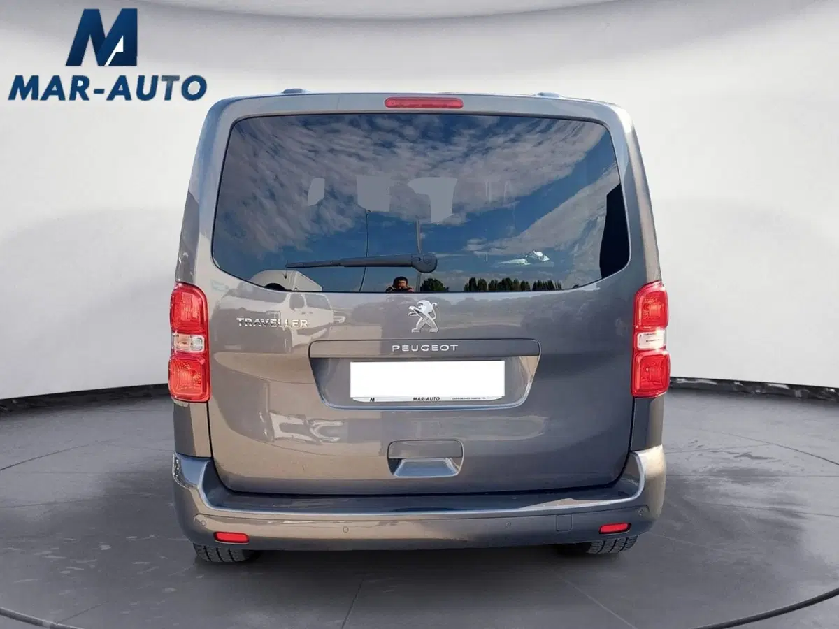 Peugeot Traveller usata a Treviso (6)