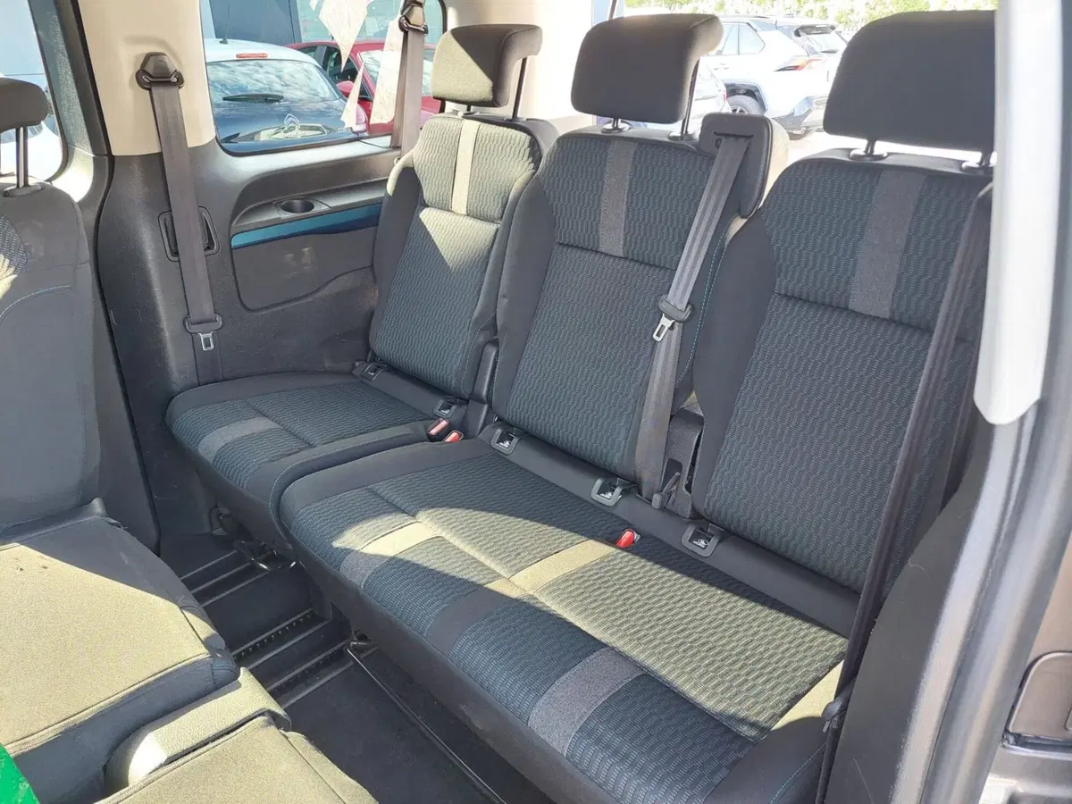 Peugeot Traveller usata a Treviso (9)