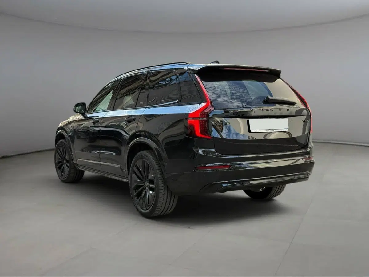 Volvo XC90 nuova a Palermo (3)