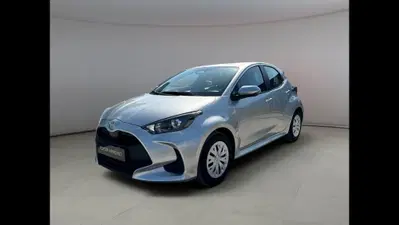 Toyota Yaris Cross 1.5h GR Sport Black Sky fwd 116cv e-cvt del 2024 usata a Palermo