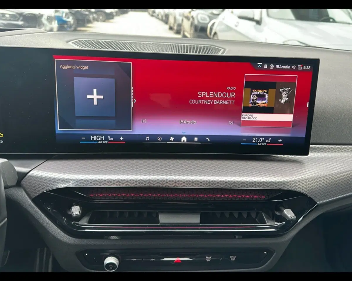 BMW Serie 3 Touring usata a Napoli (15)