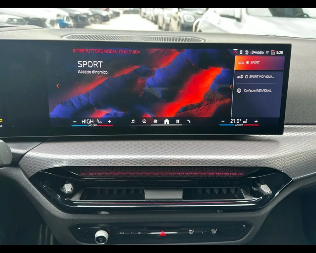 BMW Serie 3 Touring usata a Napoli (16)