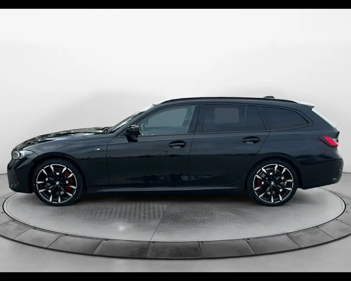 BMW Serie 3 Touring usata a Napoli (9)