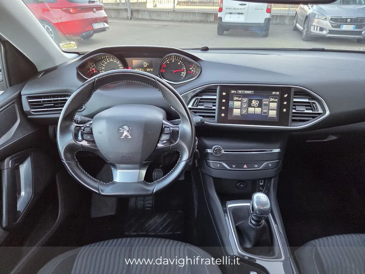 Peugeot 308 SW usata a Cremona (10)