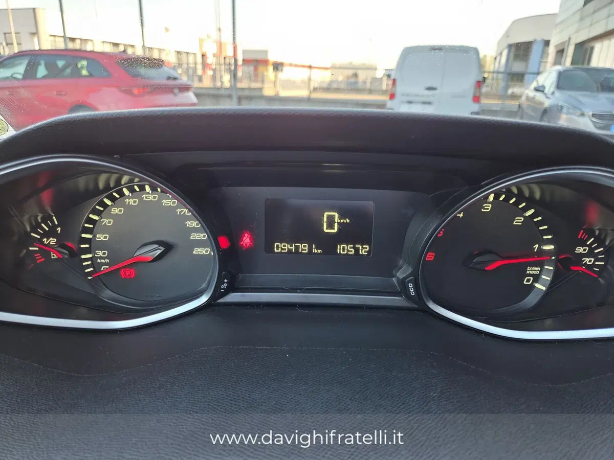 Peugeot 308 SW usata a Cremona (12)