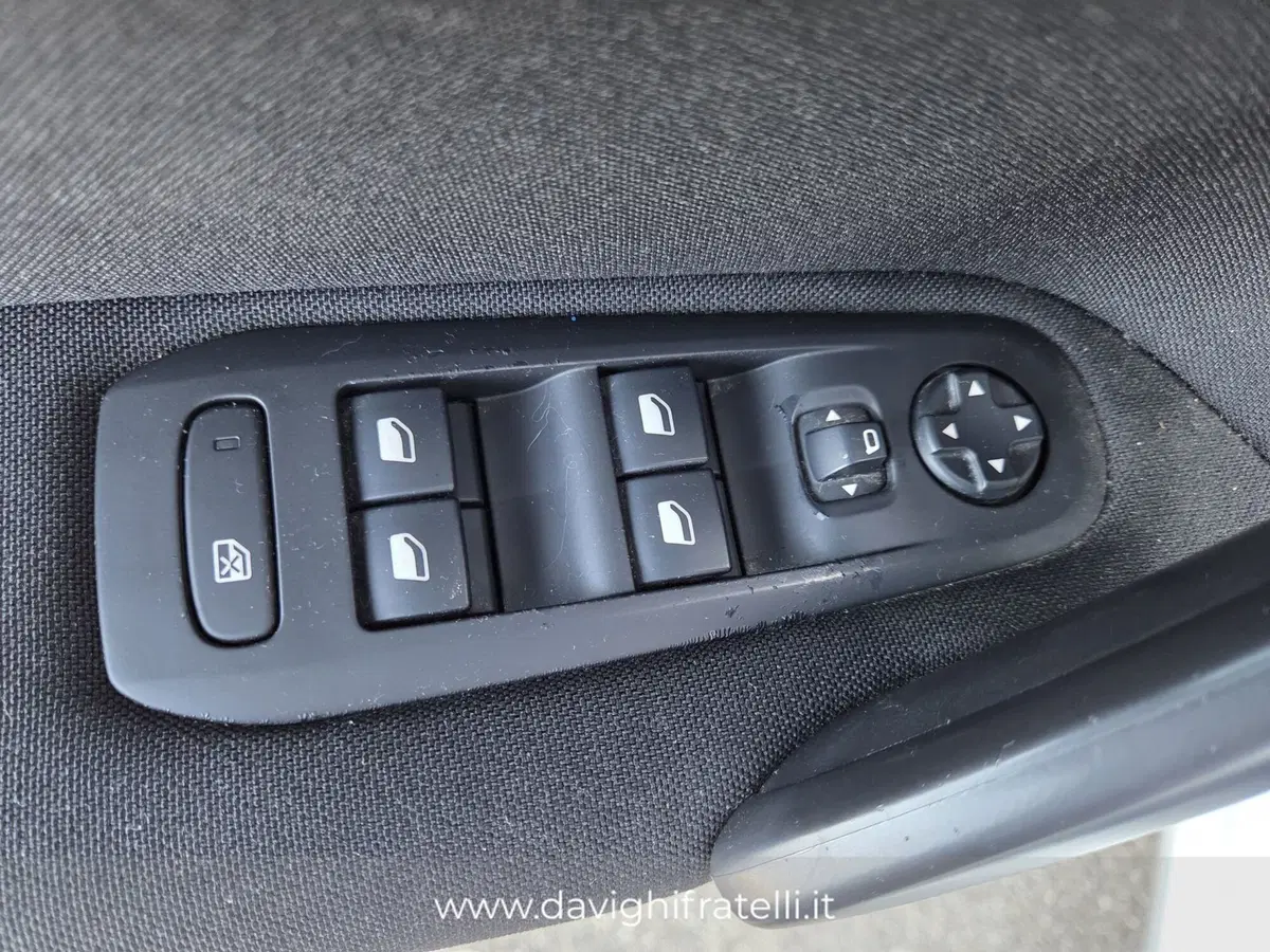 Peugeot 308 SW usata a Cremona (19)