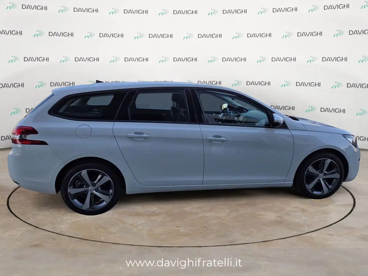 Peugeot 308 SW usata a Cremona (6)