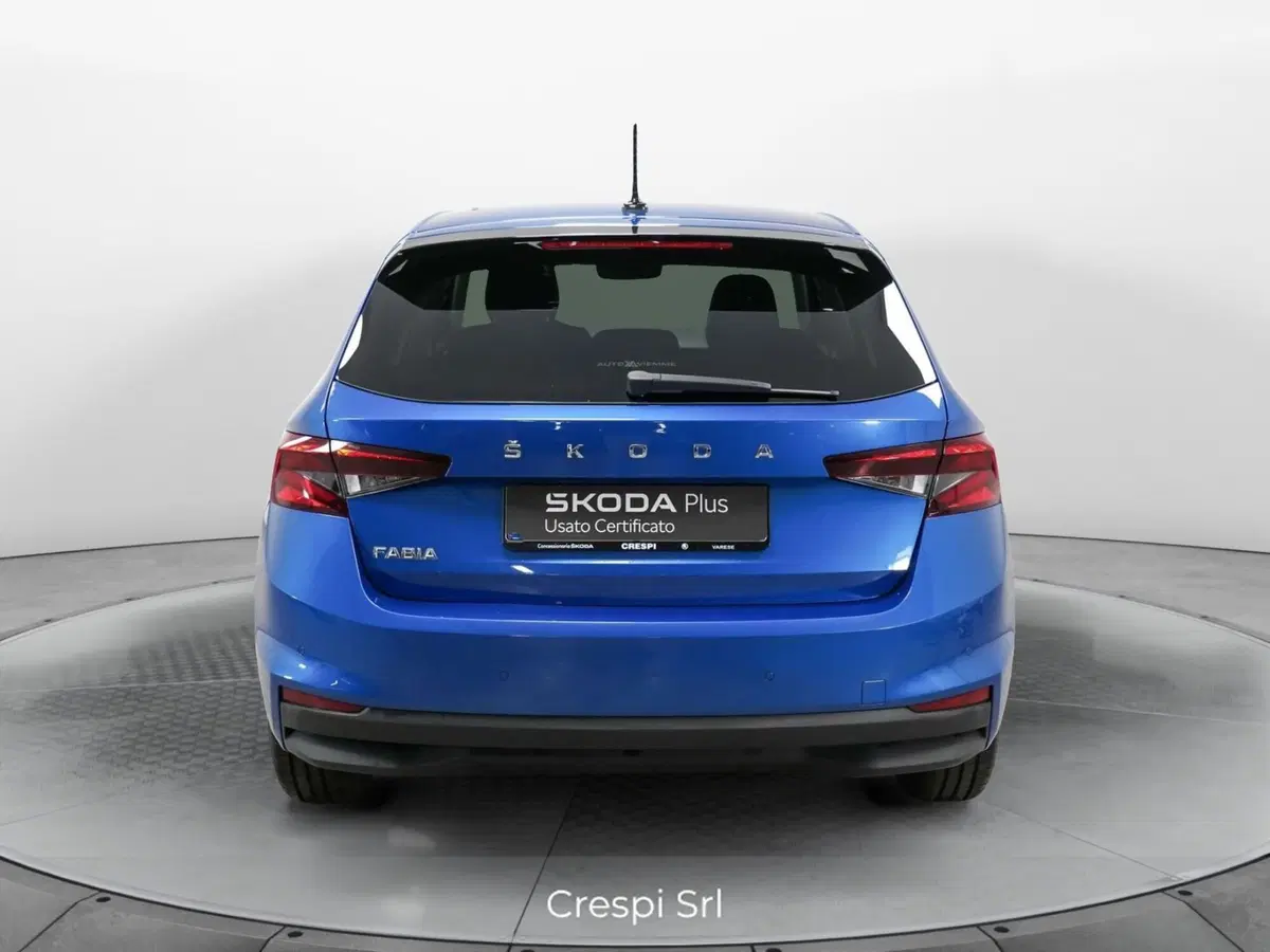 Skoda Fabia usata a Varese (5)