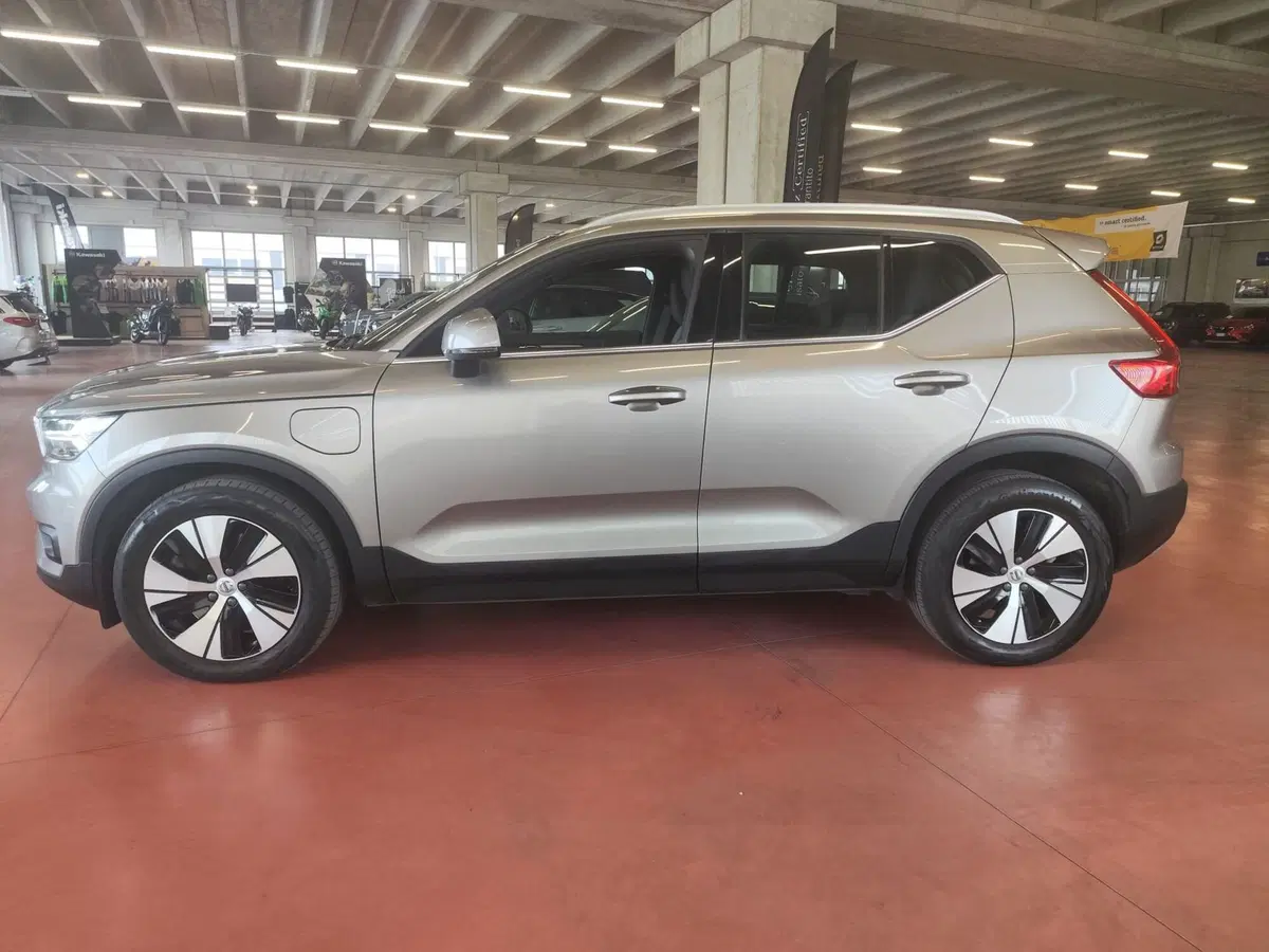 Volvo XC40 usata a Milano (3)