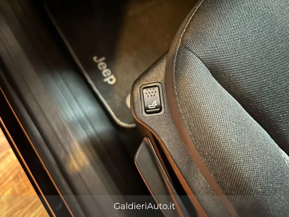 Jeep Renegade usata a Salerno (11)