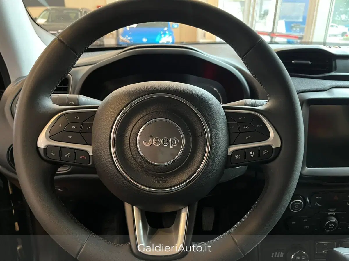Jeep Renegade usata a Salerno (12)