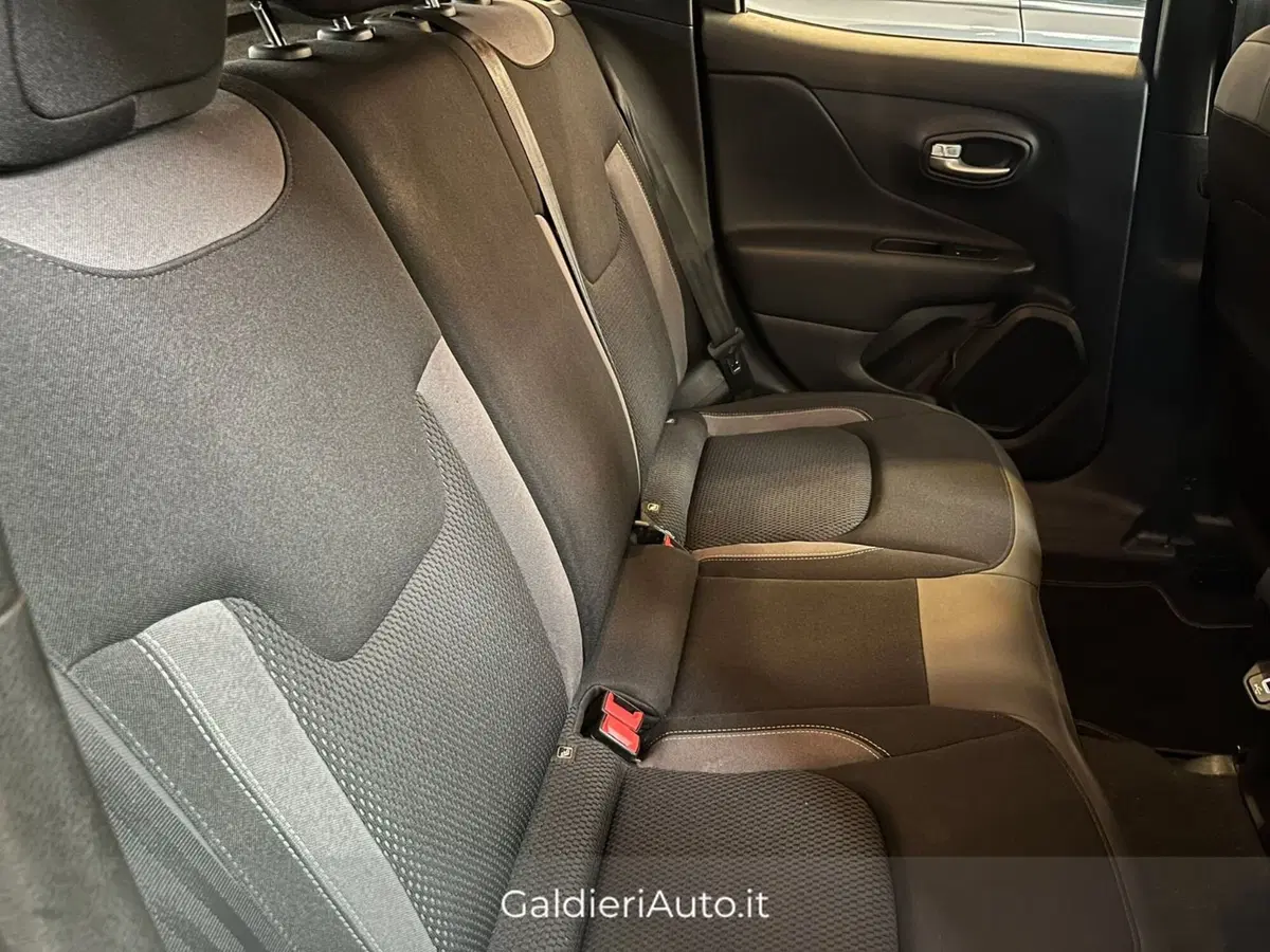 Jeep Renegade usata a Salerno (6)