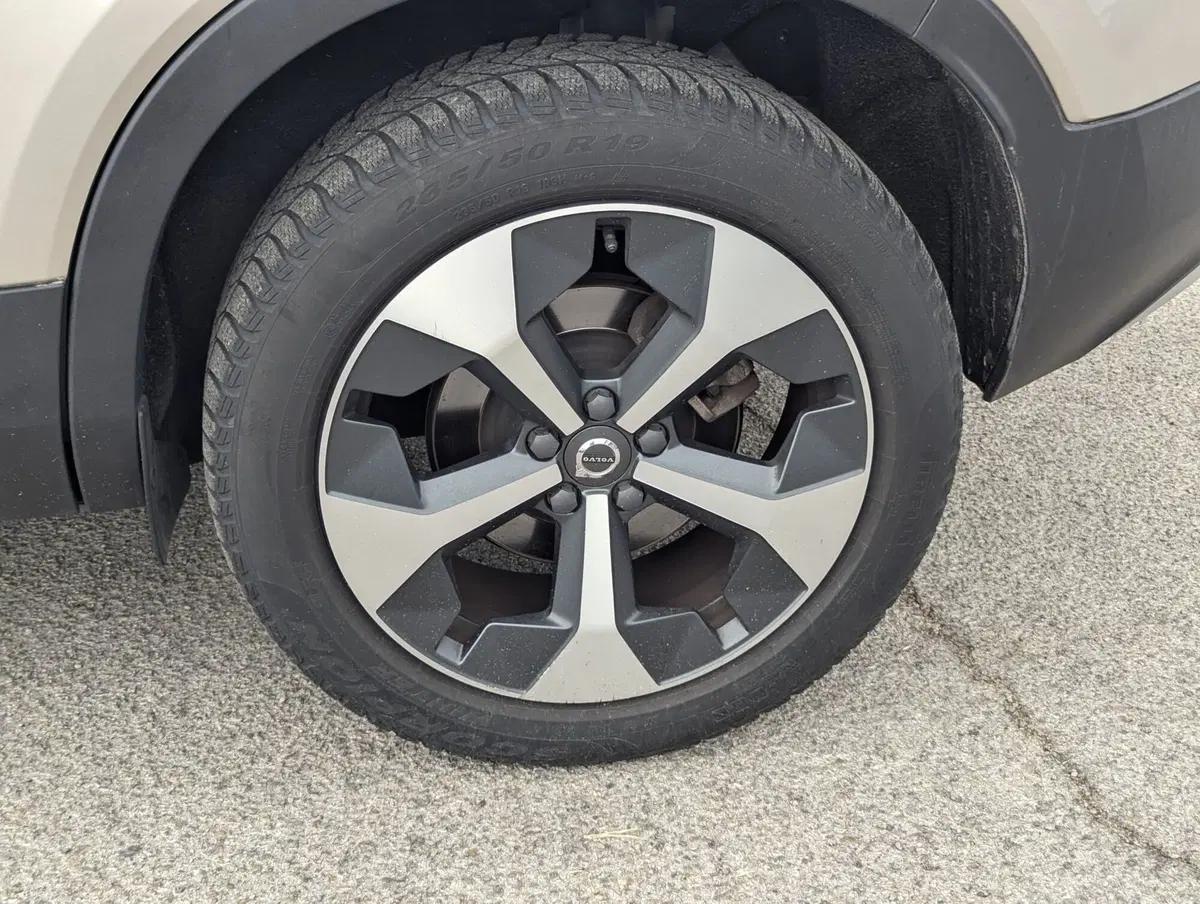 Volvo XC40 usata a Pescara (2)