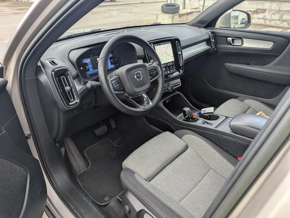 Volvo XC40 usata a Pescara (3)