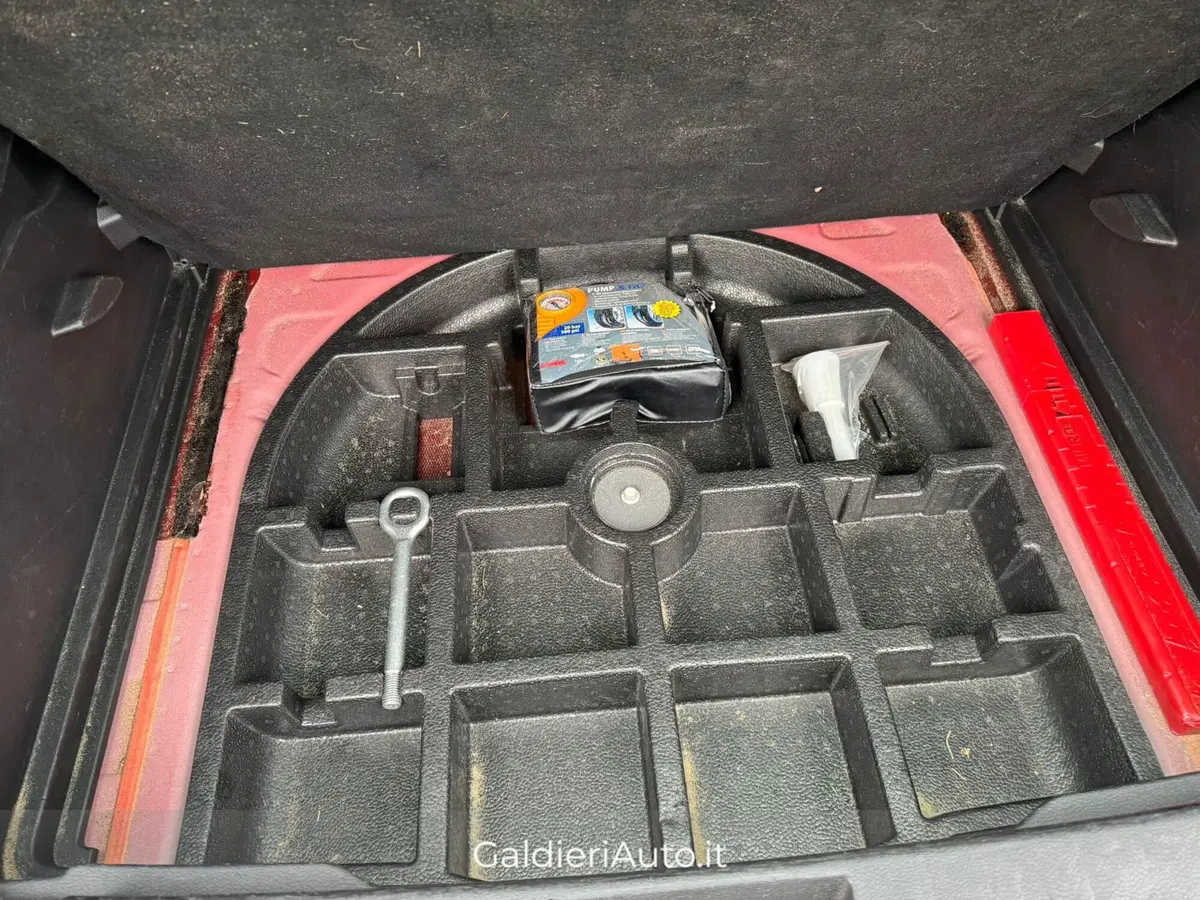 Jeep Renegade usata a Salerno (9)