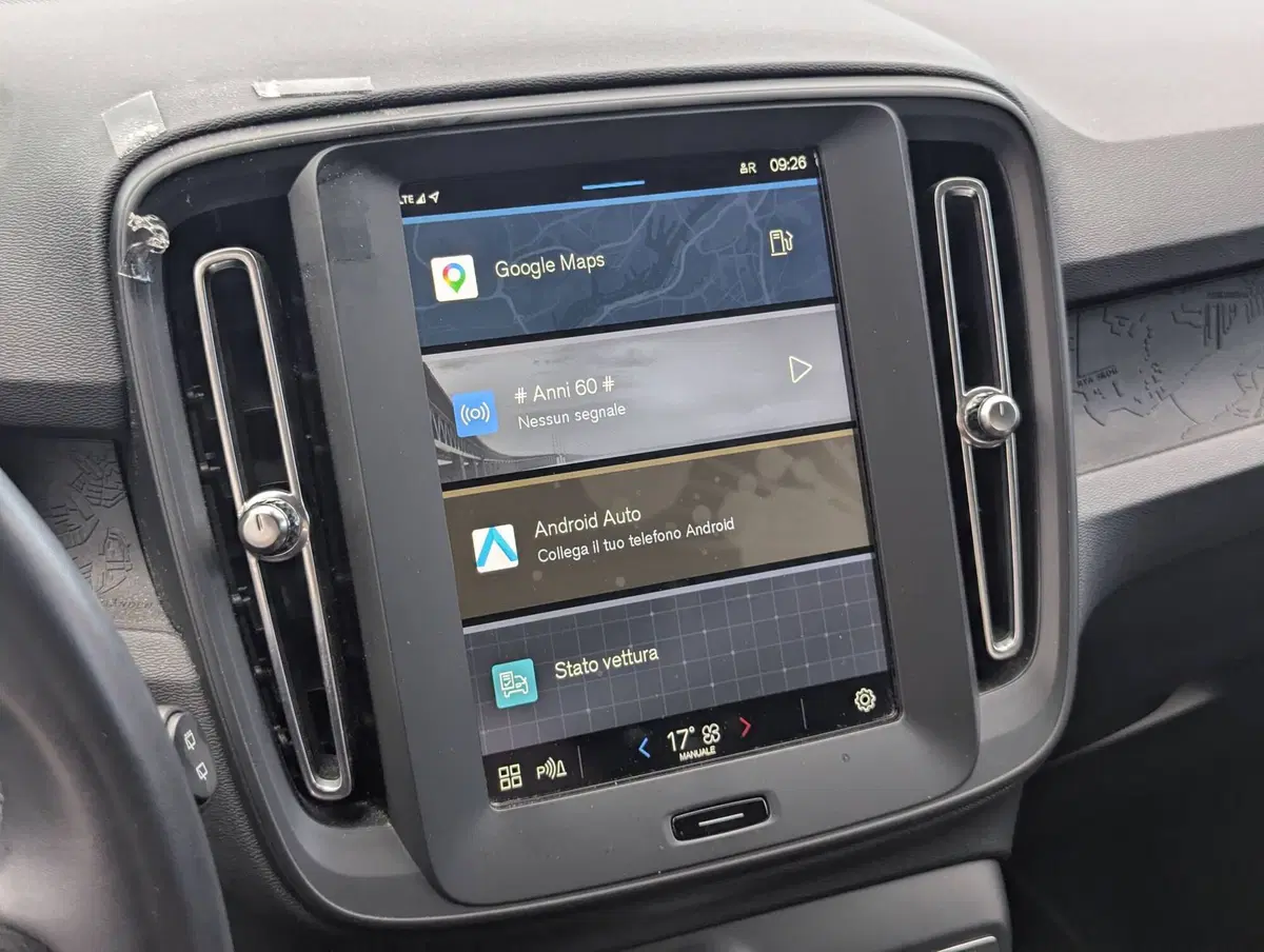 Volvo XC40 usata a Pescara (6)