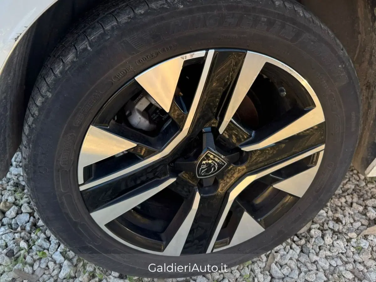 Peugeot 208 usata a Salerno (14)