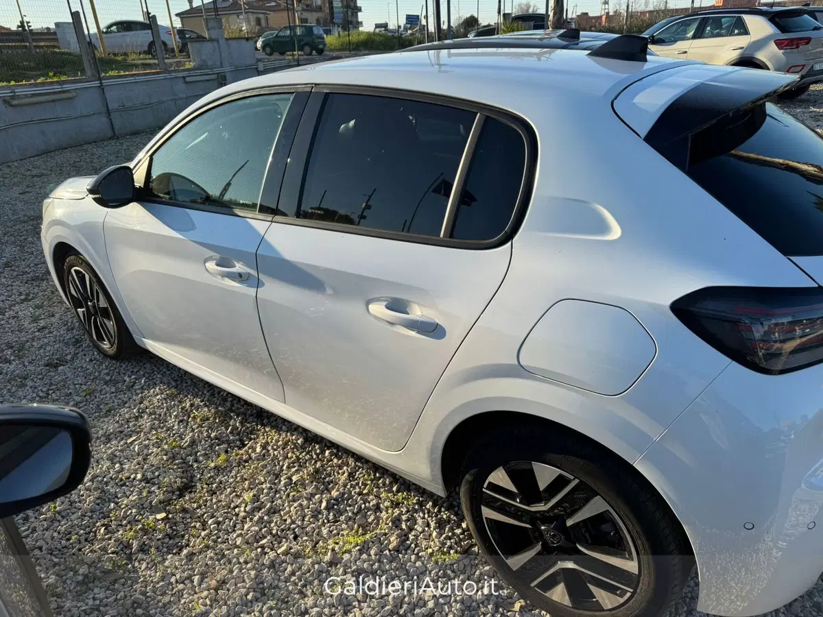Peugeot 208 usata a Salerno (8)