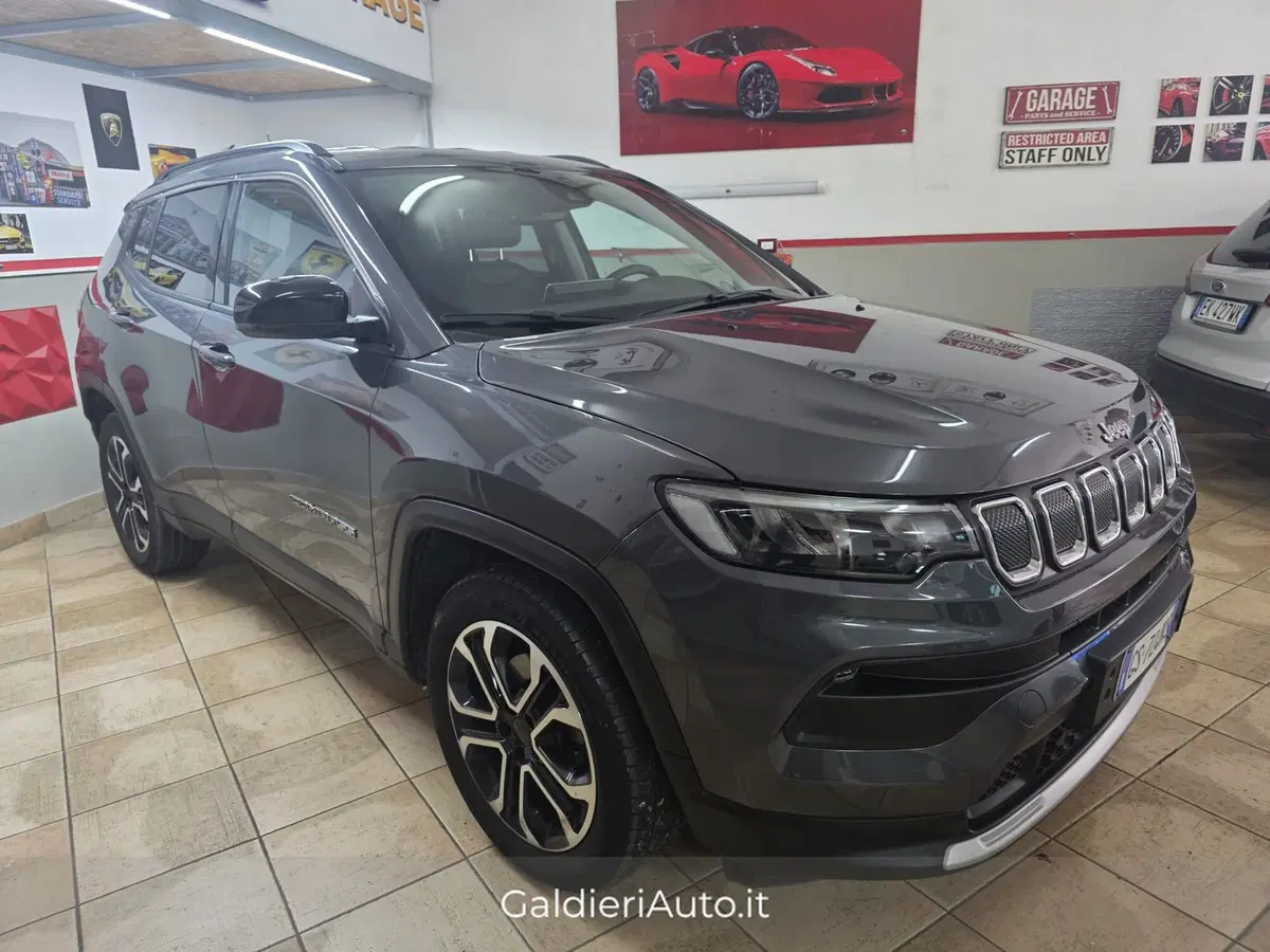 Jeep Compass usata a Salerno