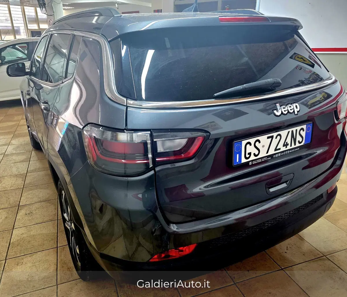 Jeep Compass usata a Salerno (16)