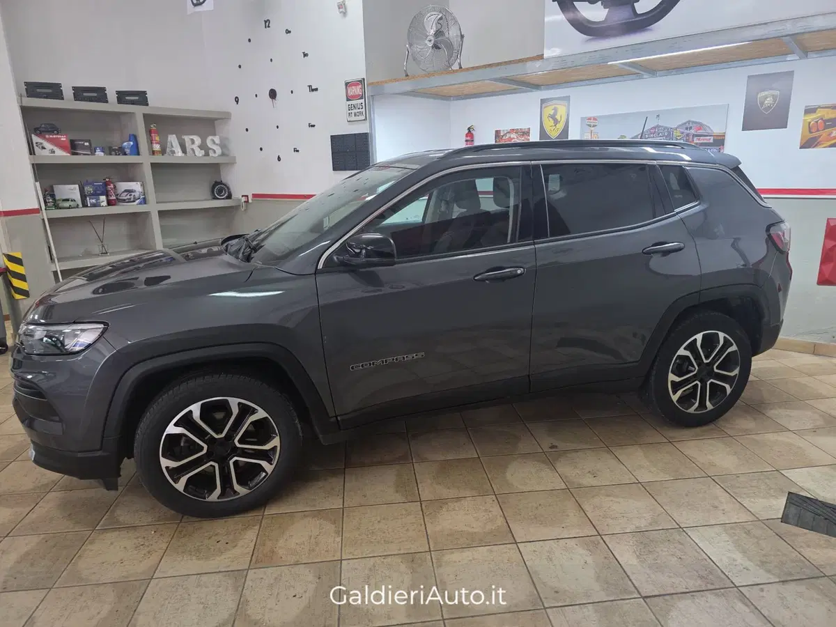 Jeep Compass usata a Salerno (5)