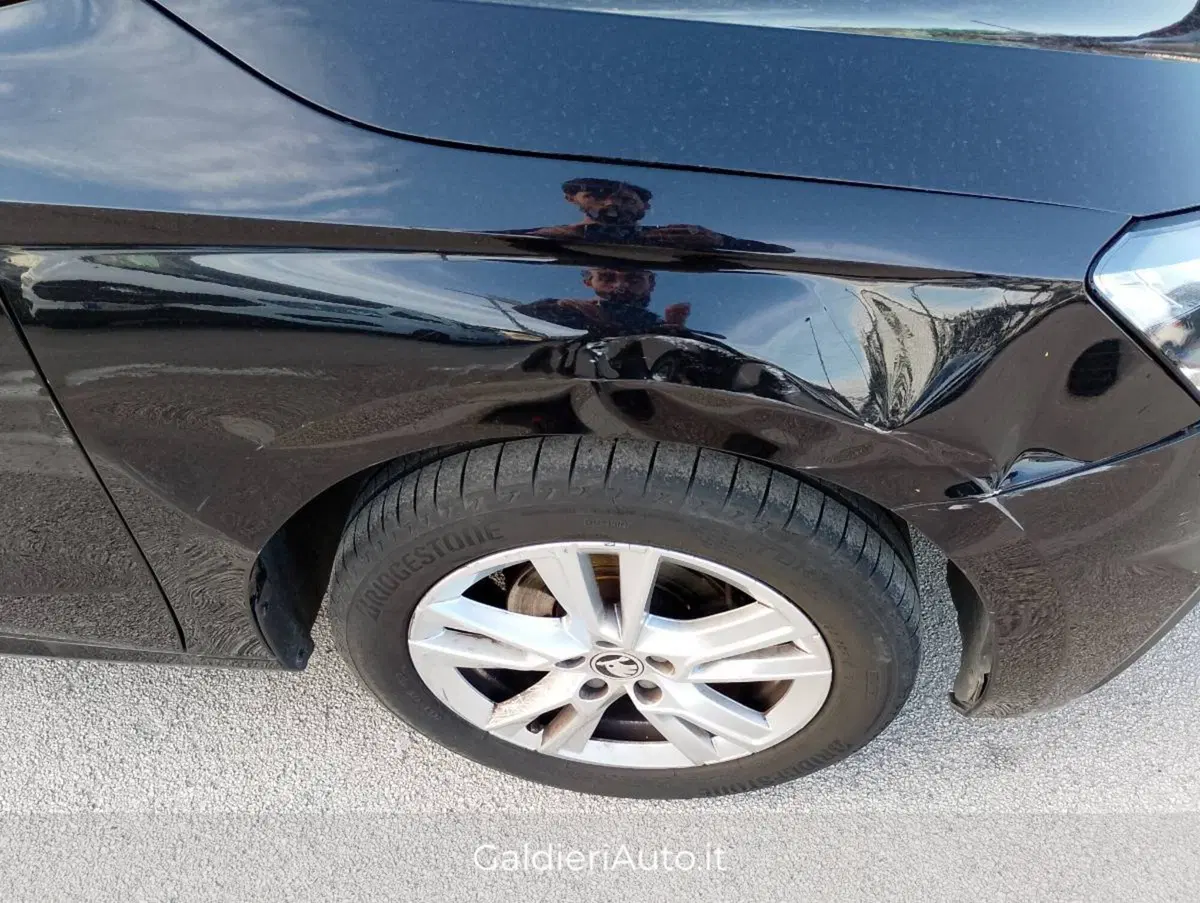 Skoda Fabia usata a Salerno (13)