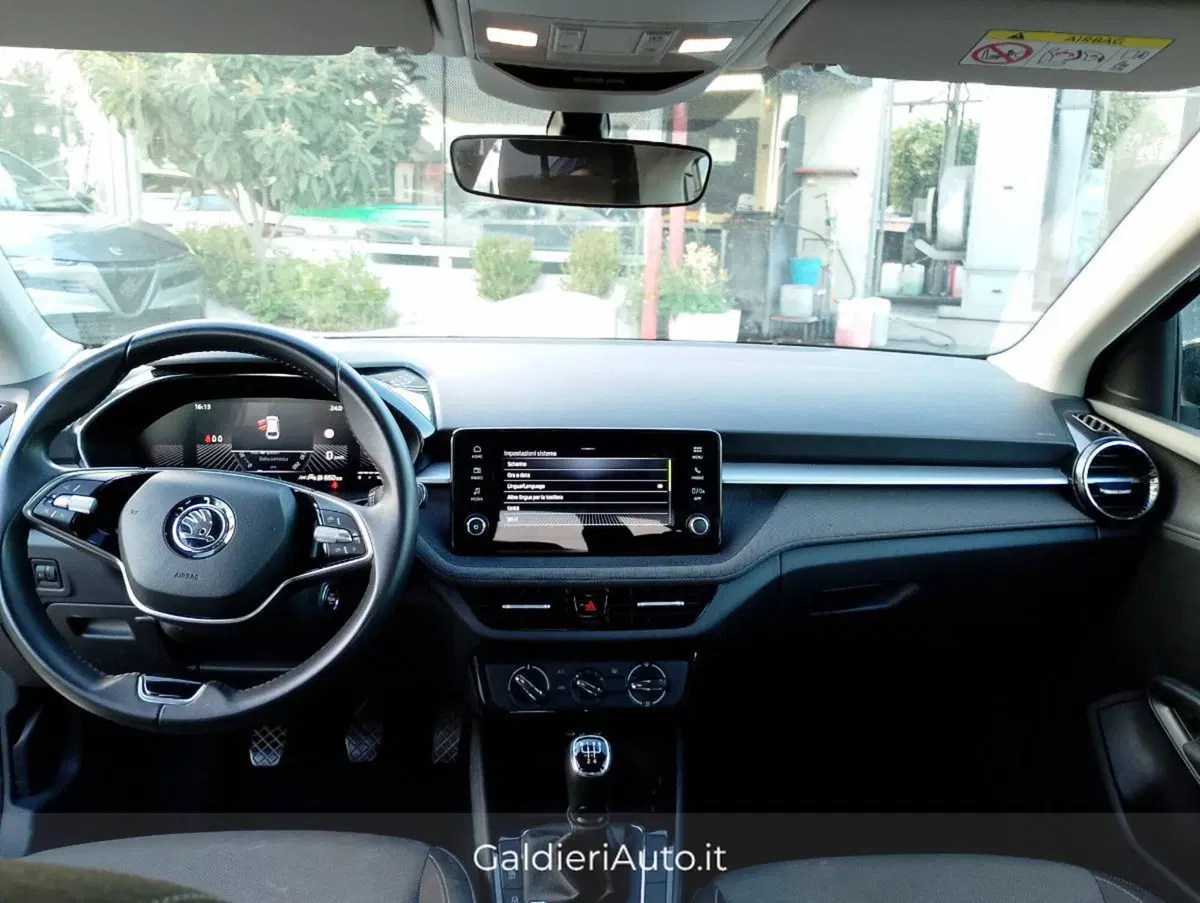 Skoda Fabia usata a Salerno (18)