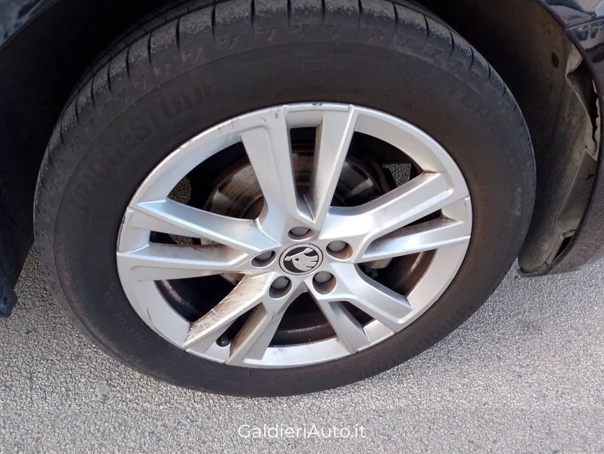 Skoda Fabia usata a Salerno (2)