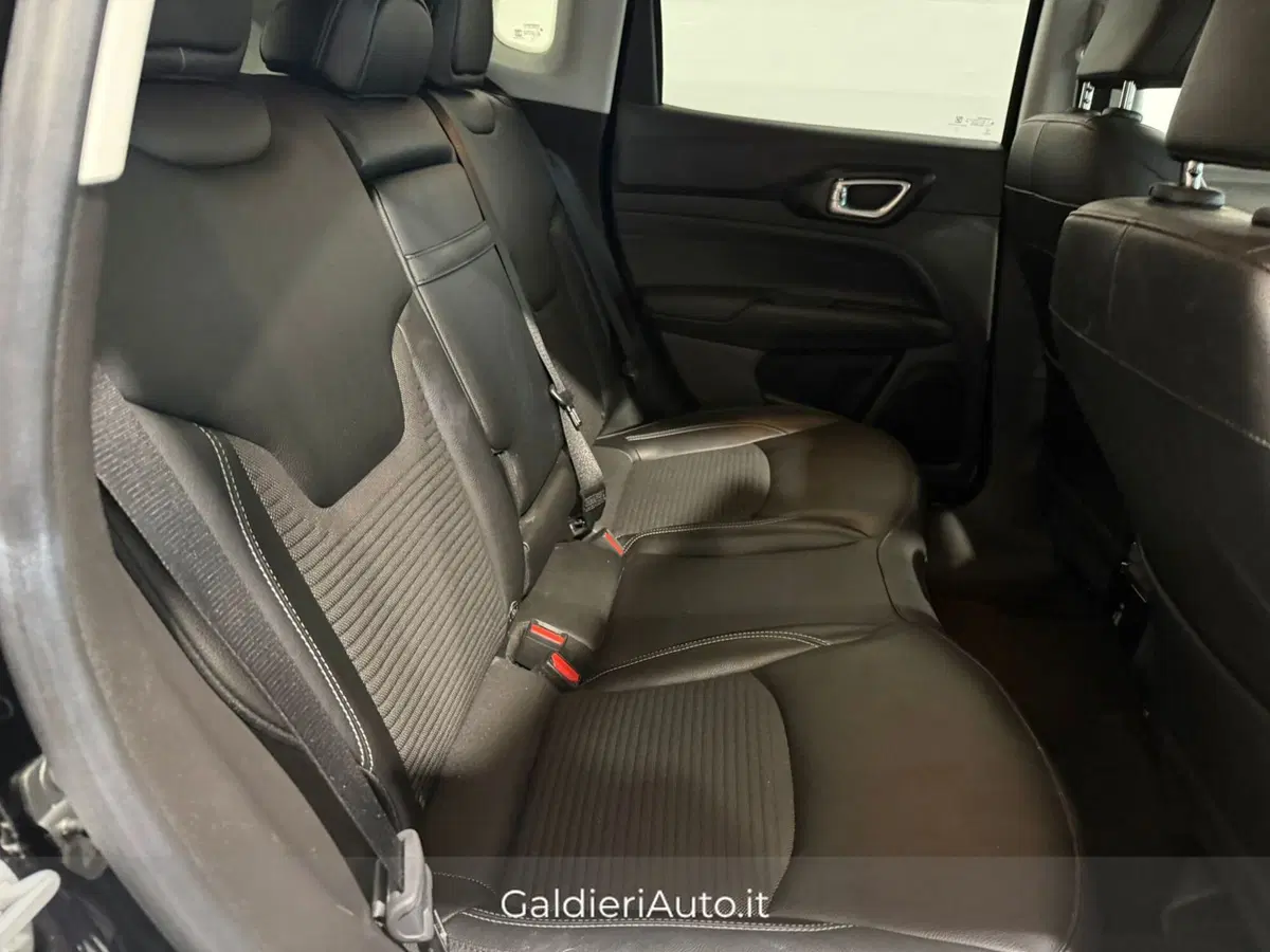 Jeep Compass usata a Salerno (6)