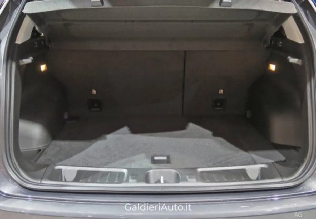 Jeep Compass usata a Salerno (20)