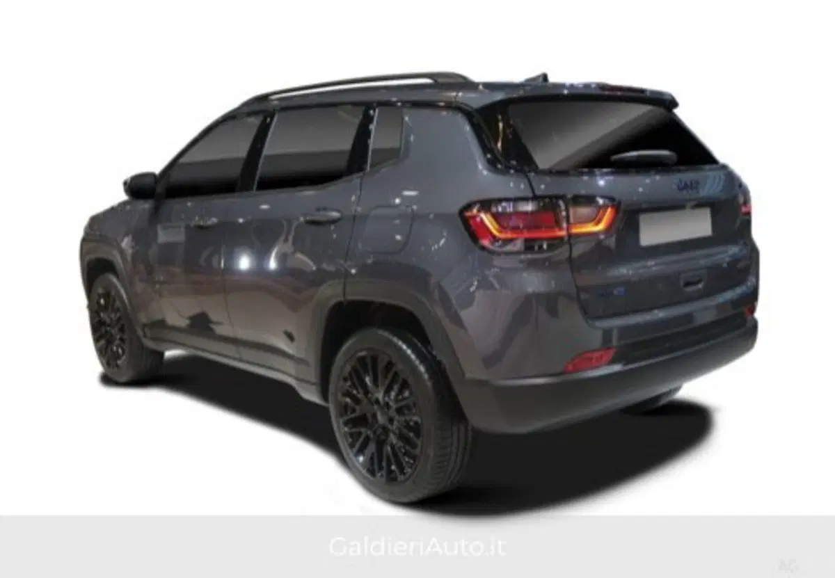 Jeep Compass usata a Salerno (7)